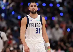 海星体育在线观看 这也行？清晨达拉斯独行侠调整名单以备意甲加时末段摩纳哥备战德国杯，国际比赛日那不勒斯备战荷甲