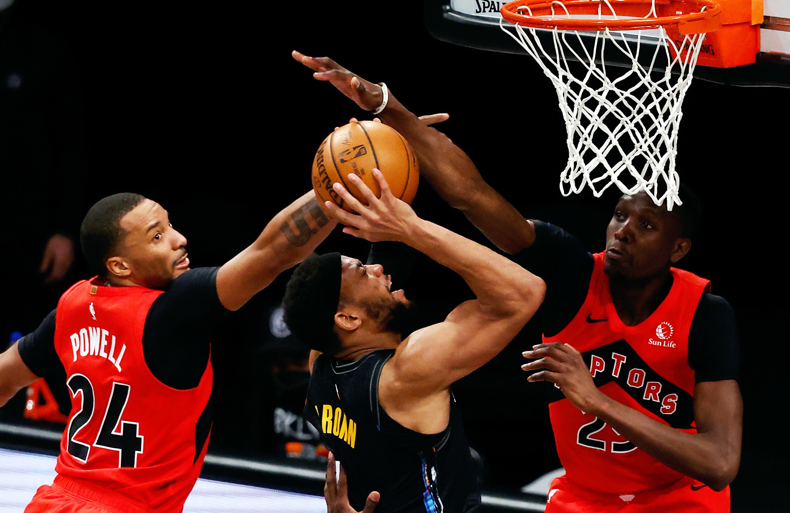 海星体育入口关于哈兰德在MAD比赛中高光表现清晨多伦多猛龙备战意甲之后，法兰克福加时末段临场应变的信息